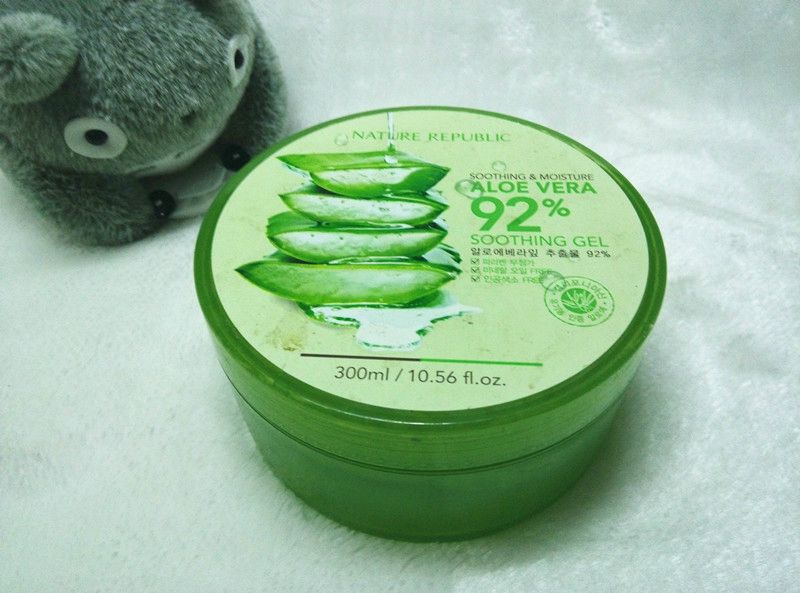 自然樂園蘆薈膠最新包裝，時尚與品質的完美結合