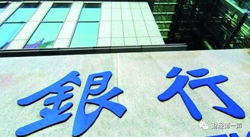 澳門正版資料免費大全新聞最新大神，揭示背后的風險與警示