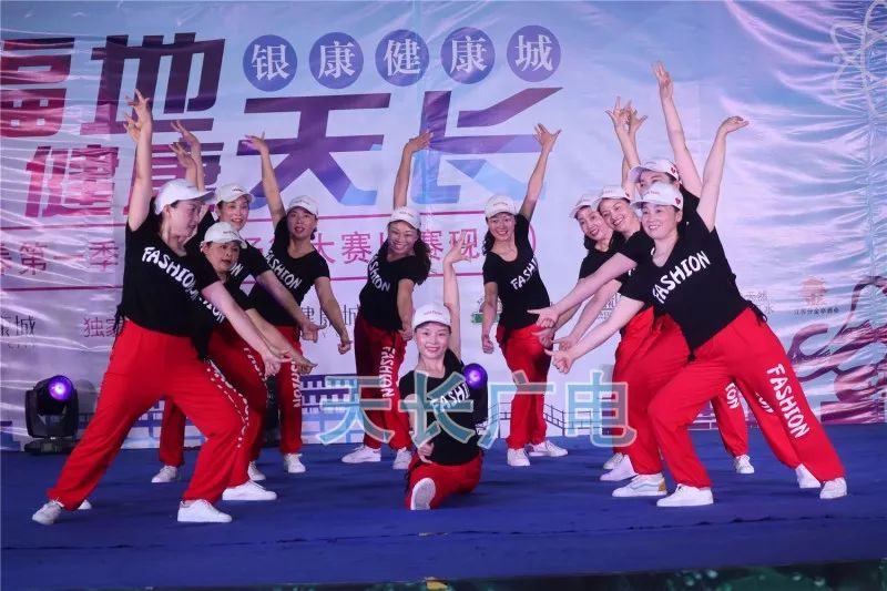 最新勁爆舞蹈，掀起熱潮的節(jié)奏之美