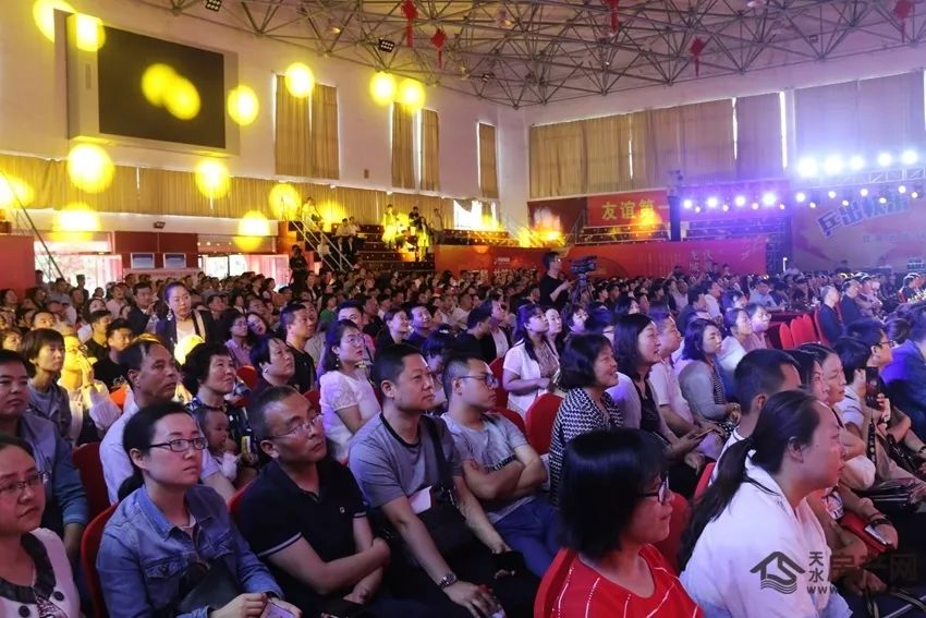 揭秘2024新澳最準(zhǔn)最快資料，全方位解讀最新動(dòng)態(tài)與趨勢(shì)預(yù)測(cè)