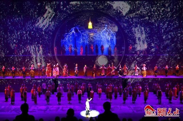 最新歌舞團小劇場表演，一場視聽盛宴的沉浸式體驗