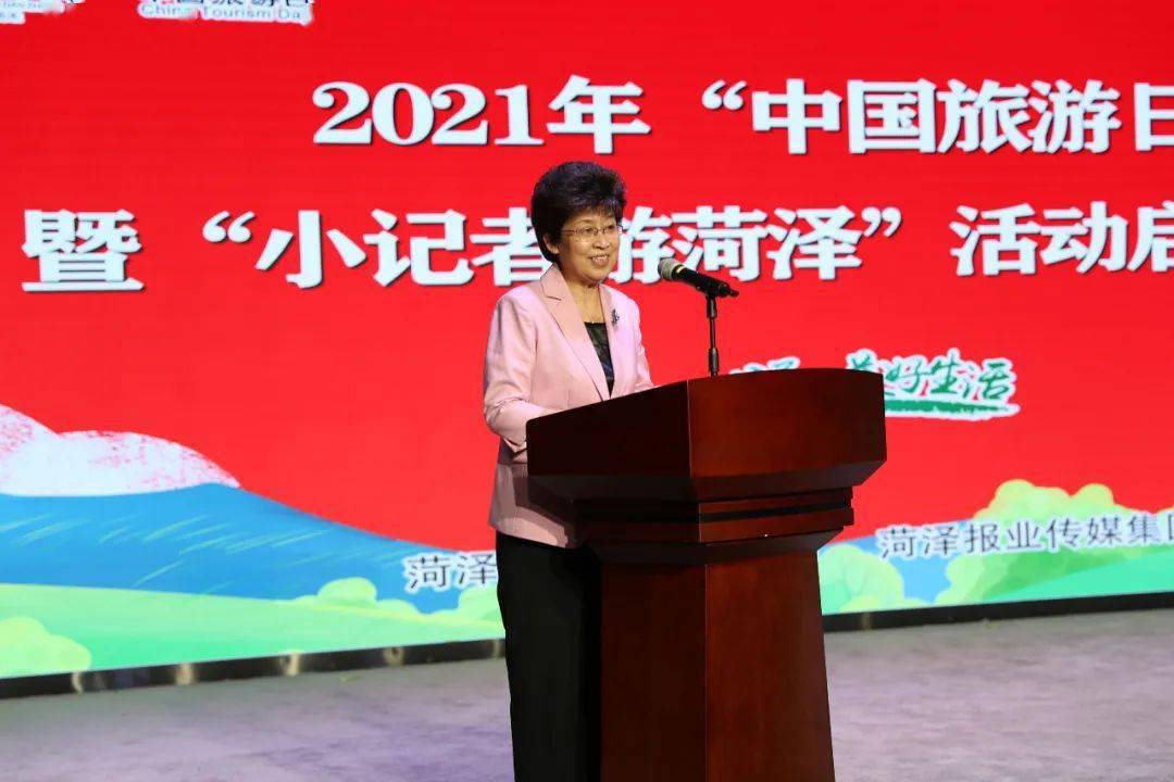 米小晨與凌非凡的奇幻之旅——最新章節探秘