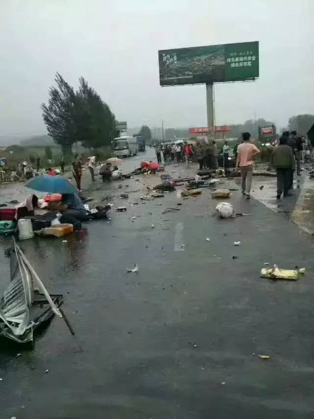 圍場半截塔車禍最新消息，事故現場救援與后續關注