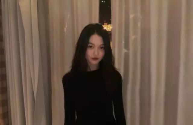最新美發店價格表圖片，時尚造型的全方位解讀